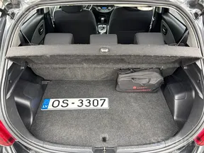 Toyota Yaris 2015