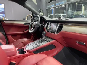 Porsche Macan GTS 2017