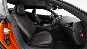 Aston Martin DB11 2017