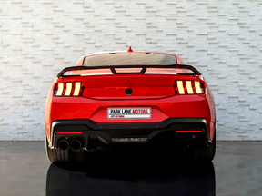 Ford Mustang Dark Horse 2024