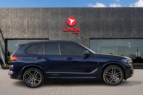 BMW X5 40 2023