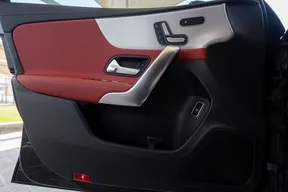 Mercedes-Benz A-Class 200 2023