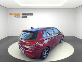 Hyundai i30 2021