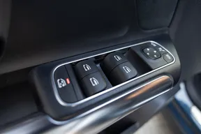 Mercedes-Benz GLA 200 2021