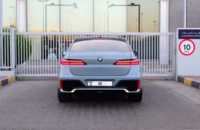 BMW 7 Series 735 2024