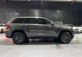 Jeep Grand Cherokee 2019