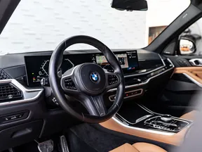 BMW X5 40 2024