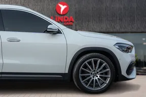 Mercedes-Benz GLA 200 2022