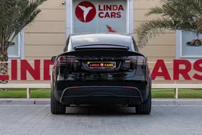 Tesla Model X 2024