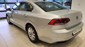 Volkswagen Passat 2022