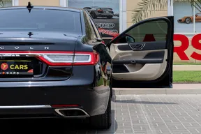 Lincoln Continental Sedan 2019
