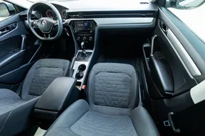 Volkswagen Passat 2021