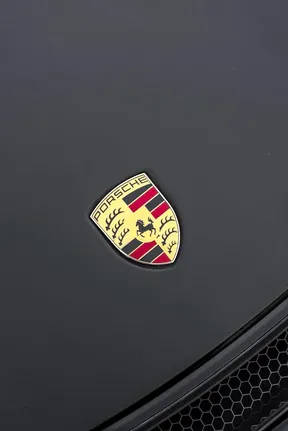 Porsche Cayman 718 GT4 2023