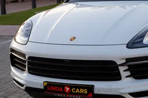 Porsche Cayenne 2020