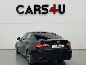 Lexus IS 300 2019