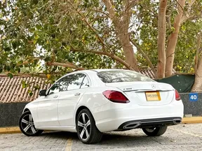 Mercedes-Benz C-Class 300 2021
