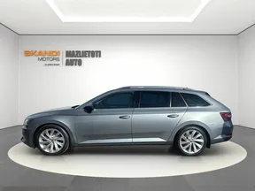 Škoda Superb Combi 2016
