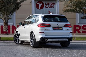 BMW X5 40i 2023