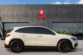 Mercedes-Benz GLA 35 AMG 2021
