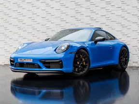 Porsche 911 Carrera 4 GTS 2023