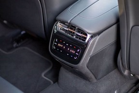 Mercedes-Benz EQE AMG 43 2023