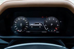 Land Rover Defender 110 2024