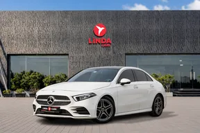 Mercedes-Benz A-Class 200 2021
