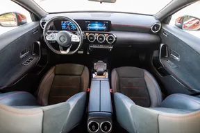 Mercedes-Benz A-Class 180 2022