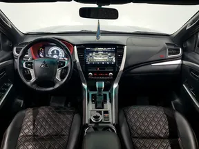 Mitsubishi Pajero Sport / Montero Sport / Shogun Sport 2021