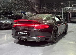 Porsche 911 Targa 4 GTS 2019