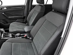 Volkswagen T-Roc 2024