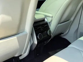 Land Rover Range Rover 2024