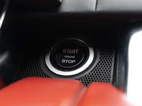 Land Rover Range Rover Sport SVR 2022