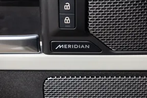 Land Rover Defender 90 2024