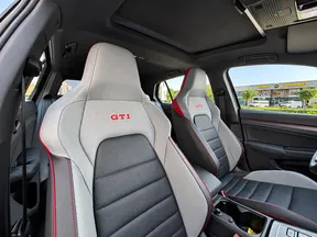 Volkswagen Golf GTI 2025