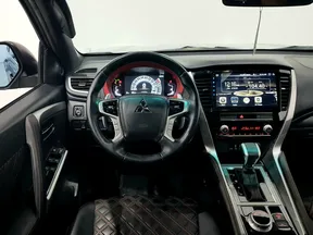 Mitsubishi Pajero Sport / Montero Sport / Shogun Sport 2021
