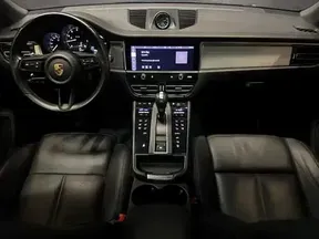 Porsche Macan 2022