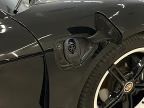 Porsche Taycan 2023