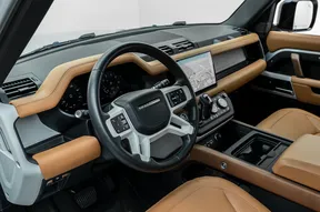 Land Rover Defender 110 2024