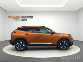Peugeot 2008 2021