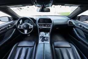 BMW 8 Series M850 2022