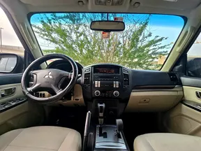Mitsubishi Pajero / Shogun / Montero 2014