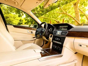 Mercedes-Benz E-Class 200 2014