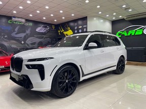 BMW X7 40i 2024