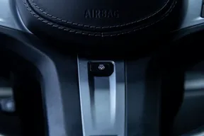 BMW 8 Series M850 2022