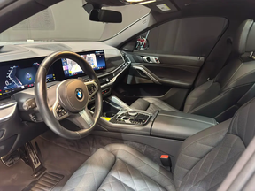 BMW X6 40i 2025