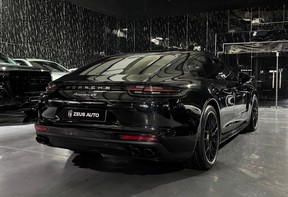 Porsche Panamera 4S 2017