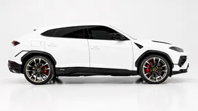 Lamborghini Urus 2024