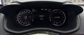 Aston Martin DBX 2021