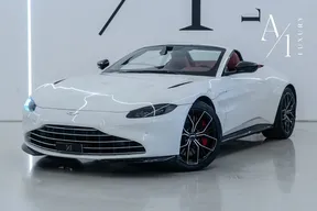 Aston Martin V8 Vantage 2022